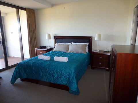 The Oasis Apartments - Tourism Canberra 6