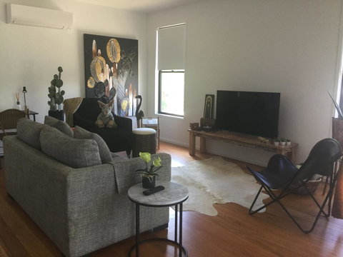 Sam's Buderim Mountain Guest House - Tourism Canberra 6