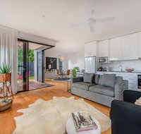 Sam's Buderim Mountain Guest House - Tourism Canberra