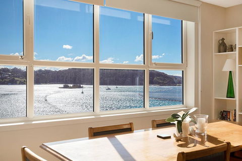 Wharf Apartment Unit 7 - Tourism Canberra 1