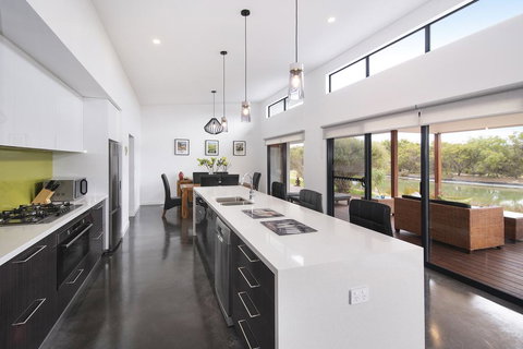 Wharfedale - Tourism Canberra 3