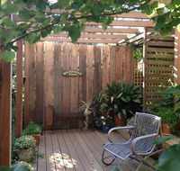 Whispering Pines Bed and Breakfast - Tourism Canberra