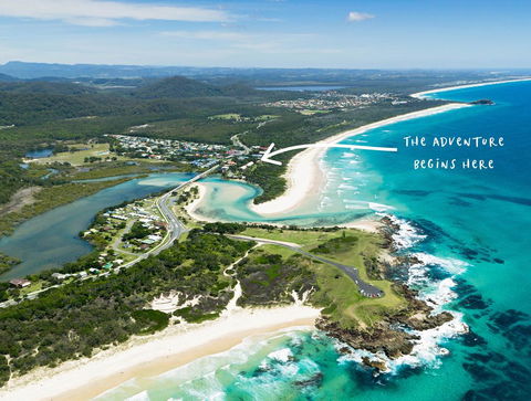 White Waves On The Beach - Tourism Canberra 0