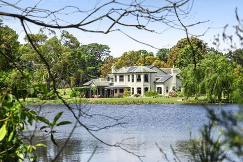 Woodman Estate - Tourism Canberra 0