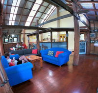 Woolshed Eco Lodge - Tourism Canberra