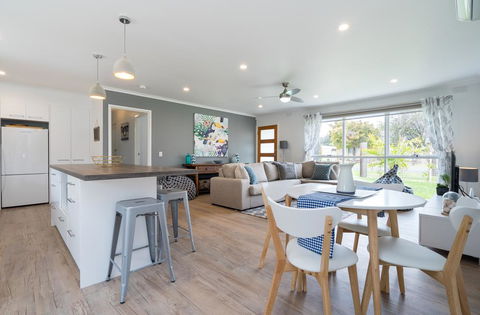 Xanadu Shores - Tourism Canberra 3