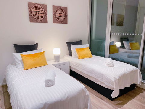 Xu's Residence@888 Collins St - Tourism Canberra 3