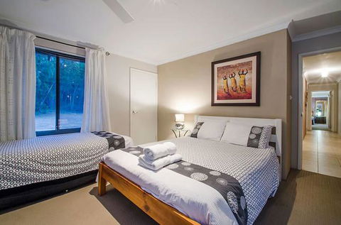 Yallingup Pet Friendly Bush Retreat - Tourism Canberra 2