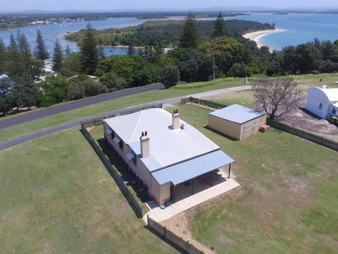 Yamba Pilot Cottage 2 - Pets Welcome - Close To Beach - Tourism Canberra 0