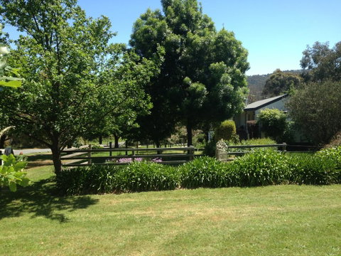 Yarra Glen Bed & Breakfast - Tourism Canberra 3