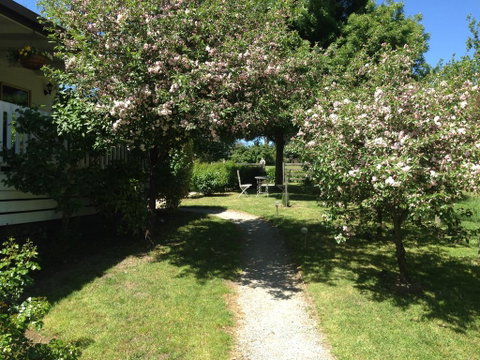 Yarra Glen Bed & Breakfast - Tourism Canberra 1