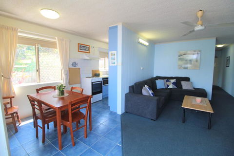 Yamba Towers 2 - Tourism Canberra 2