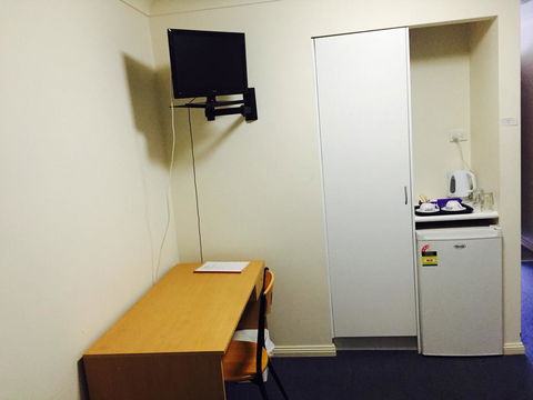 Yetholme Motor Inn - Tourism Canberra 0