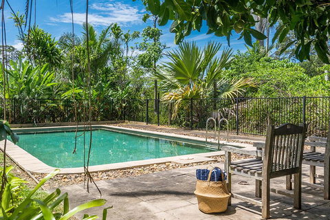 Your Luxury Escape - Cedar View - Tourism Canberra 3