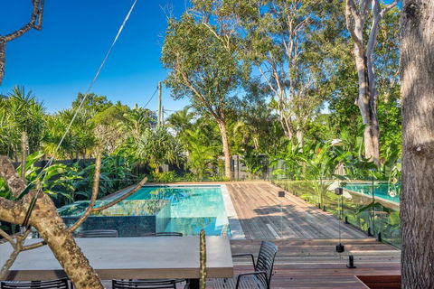 Your Luxury Escape - Tallowood - Suffolk Park - Tourism Canberra 1