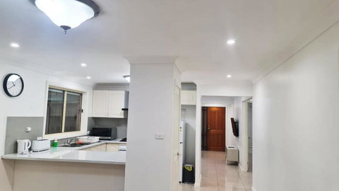 3 Bed Room, Luxury Home - Tourism Canberra 3