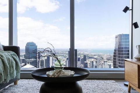 A 2BR Apt With Amazing City Views, FREE Parking - Tourism Canberra 4