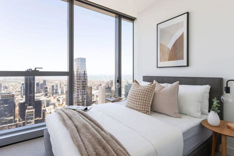 A 2BR Apt With Stunning City Views FREE Parking - Tourism Canberra 1