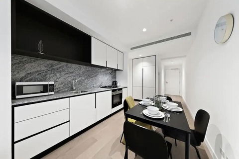 A Comfy Apt Next To Southern Cross FREE Parking - Tourism Canberra 1