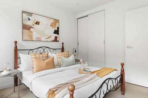A Cozy 2BR Apt Near Southern Cross FREE Parking - Tourism Canberra 2