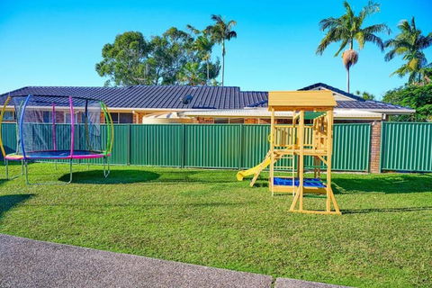 A Kids Dream & Paradise For Parents - Tourism Canberra 3