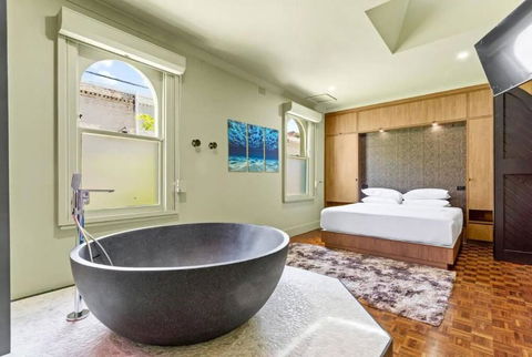 A Luxury Space With Playstation In Darling Harbour - Tourism Canberra 0