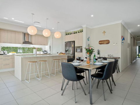 Adriatic Beach House - Tourism Canberra 2