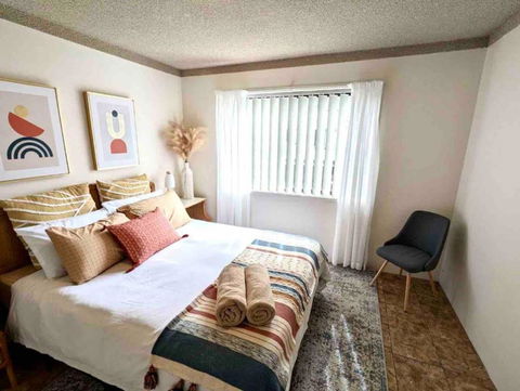 Affordable Relaxing GC Getaway - Tourism Canberra 1
