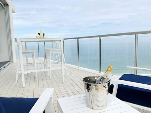 Air On Broadbeach Beachfront 2Level Stunning Apartment With 180 Degree Views - Tourism Canberra 4