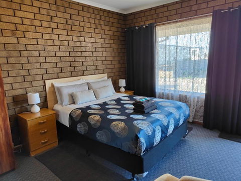 Airport Whyalla Motel - Tourism Canberra 0
