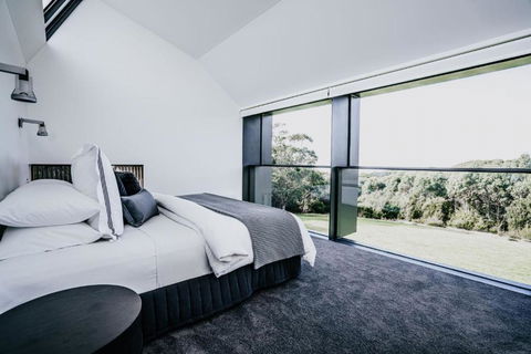 Alkina Lodge Mira - Tourism Canberra 3