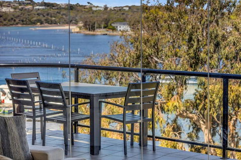 All About The View - Tourism Canberra 0