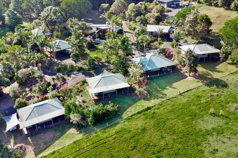 Alstonville Country Cottages - Tourism Canberra 1