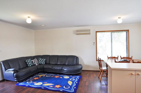 Alwyns By The Sea - Tourism Canberra 2