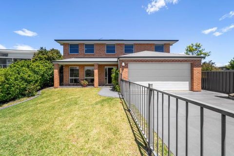 Amalena By The Sea - Tourism Canberra 2