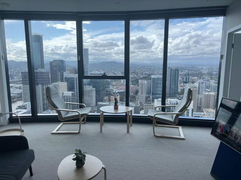 Amazing Views 60th Level Skytower 3 Bedrooms - Tourism Canberra 0