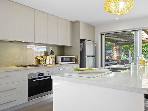 Amersham - Tourism Canberra 2