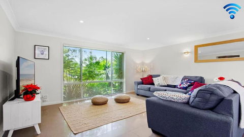 Amersham - Tourism Canberra 0