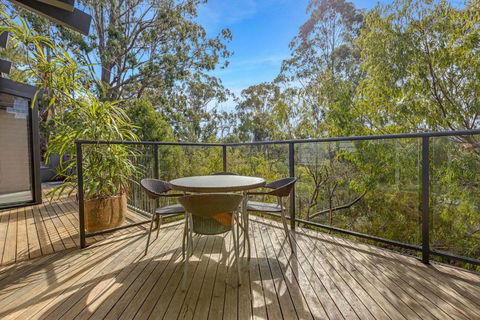 Anchorage Views - Tourism Canberra 2
