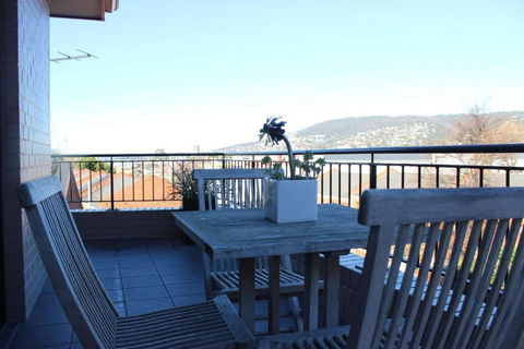 Apartment On Star Unit 2 - Tourism Canberra 4