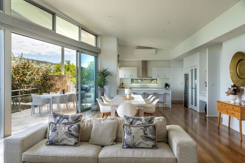 Apricus I Private Properties - Tourism Canberra 3
