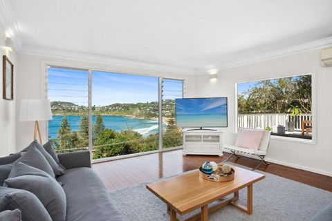 Aqua Whale Beach By TCC - Tourism Canberra 1