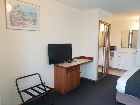 Argyle Motor Lodge - Tourism Canberra 1