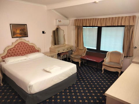 Ascot Motor Inn - Tourism Canberra 2