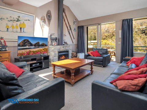 Aspect 4 - Tourism Canberra 0