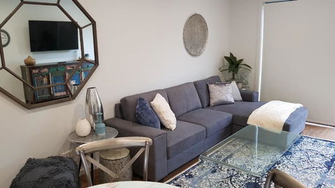 At Home Apartments - Tourism Canberra 3
