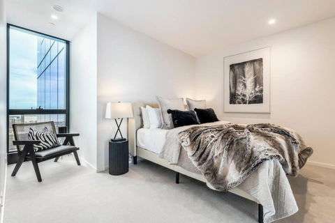 Australia 108 Skyhigh Luxury With Sweeping Views - Tourism Canberra 0