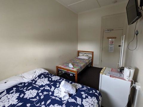 Australian Hotel - Tourism Canberra 3