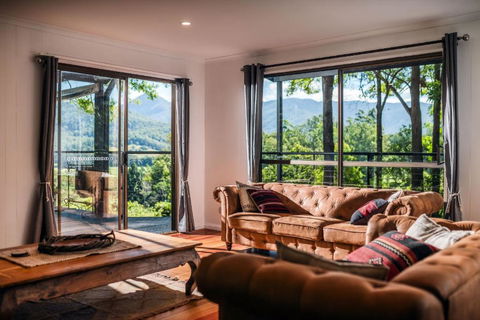 Ayatana - Restful Place - Tourism Canberra 2