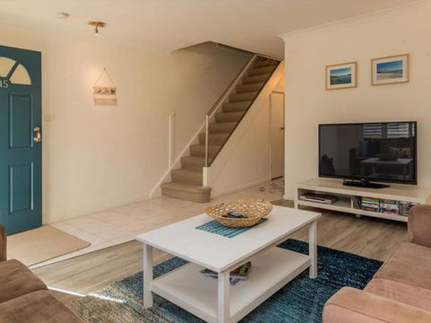 Aqua Shores By Experience Jervis Bay - Tourism Canberra 3
